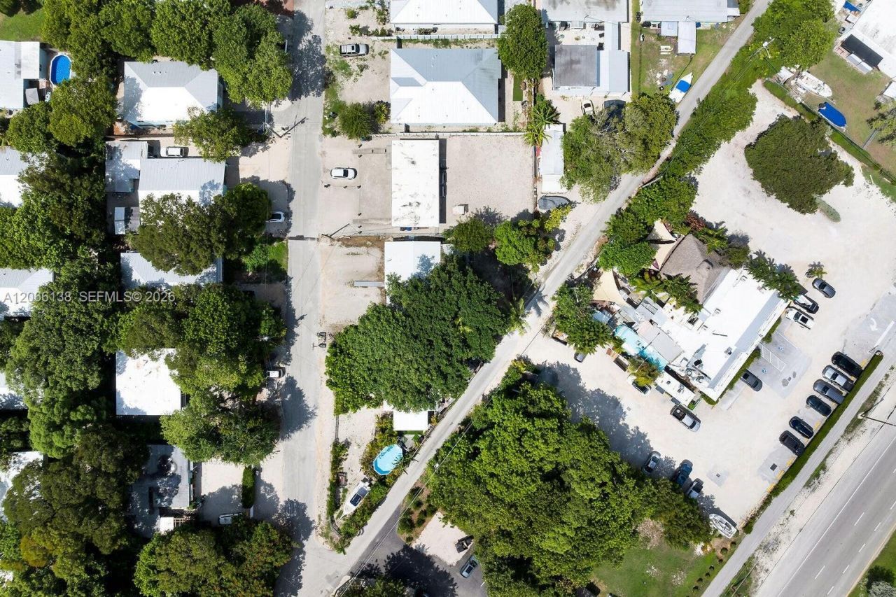 664 Colson Dr, Key Largo, FL 33037 Photo