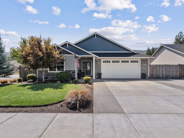 266 Retirement Lane, Cave Junction, OR 97523