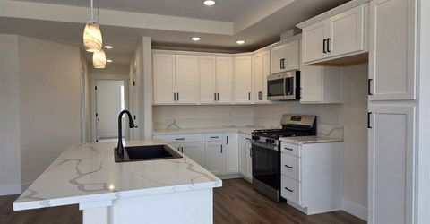 200 Pinion Pine Court, Yerington, NV 89447 Photo