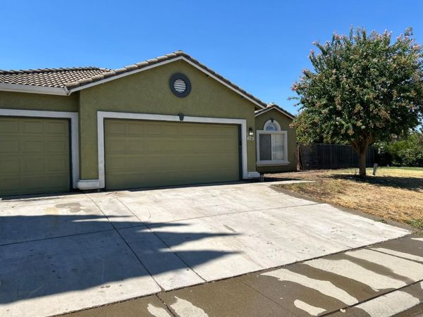 2141 Butterfield Ln, Lincoln, CA 95648