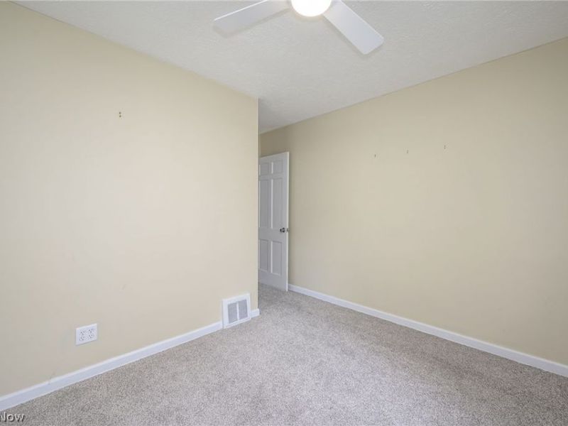 2751 Valley Road, Cuyahoga Falls, OH 44223 Photo 13