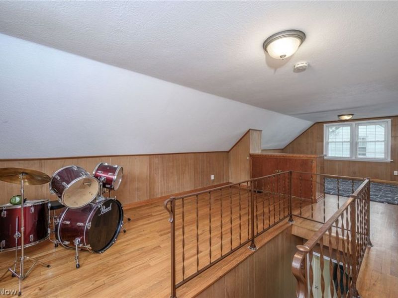 2751 Valley Road, Cuyahoga Falls, OH 44223 Photo 16