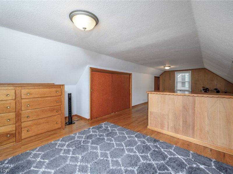 2751 Valley Road, Cuyahoga Falls, OH 44223 Photo 17