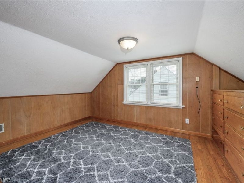2751 Valley Road, Cuyahoga Falls, OH 44223 Photo 18