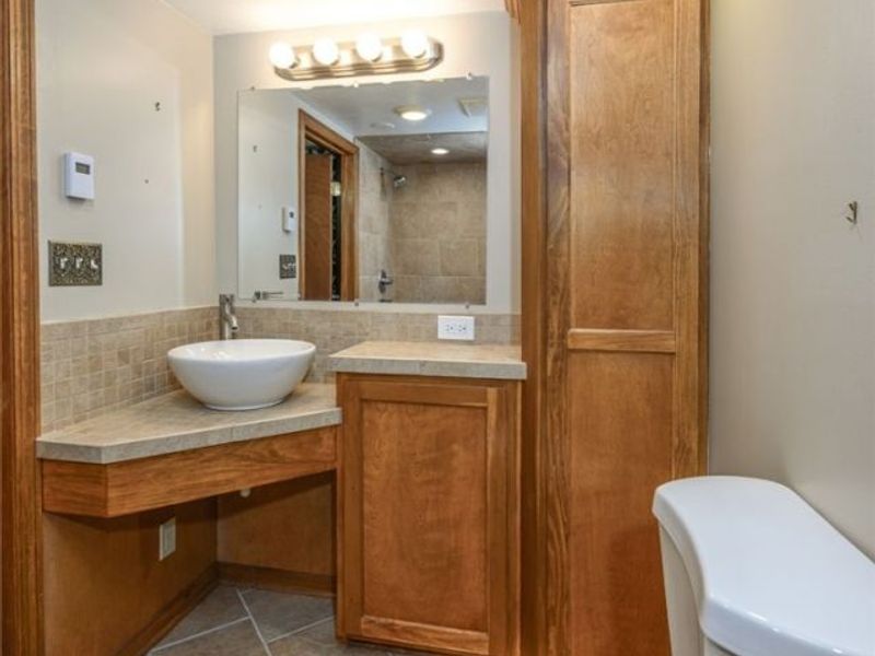 2751 Valley Road, Cuyahoga Falls, OH 44223 Photo 22