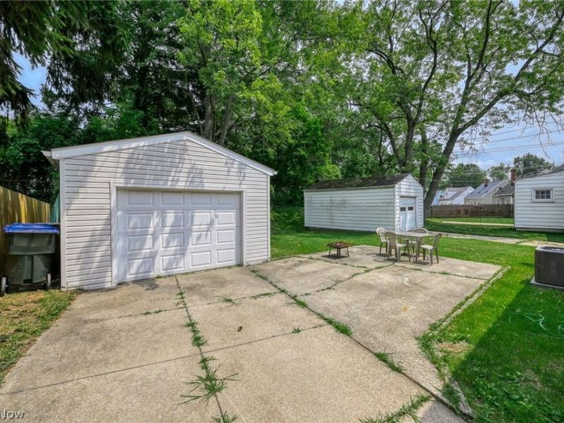 2751 Valley Road, Cuyahoga Falls, OH 44223 Photo 30