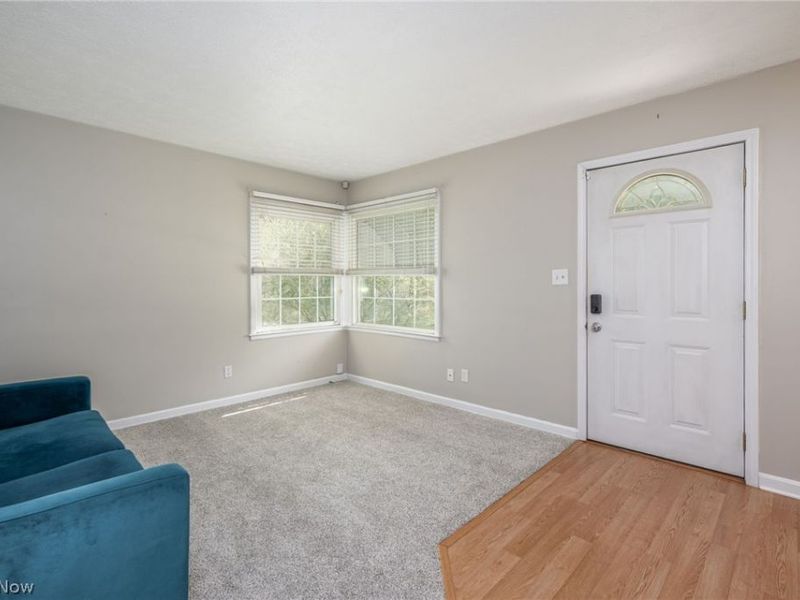 2751 Valley Road, Cuyahoga Falls, OH 44223 Photo 4