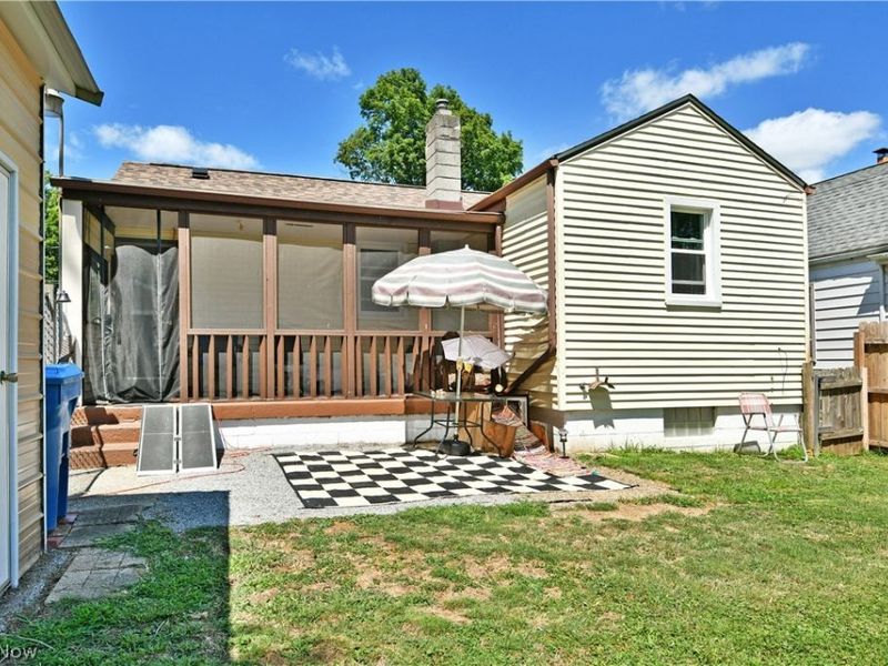 202 Elm Street, Struthers, OH 44471 Photo 37
