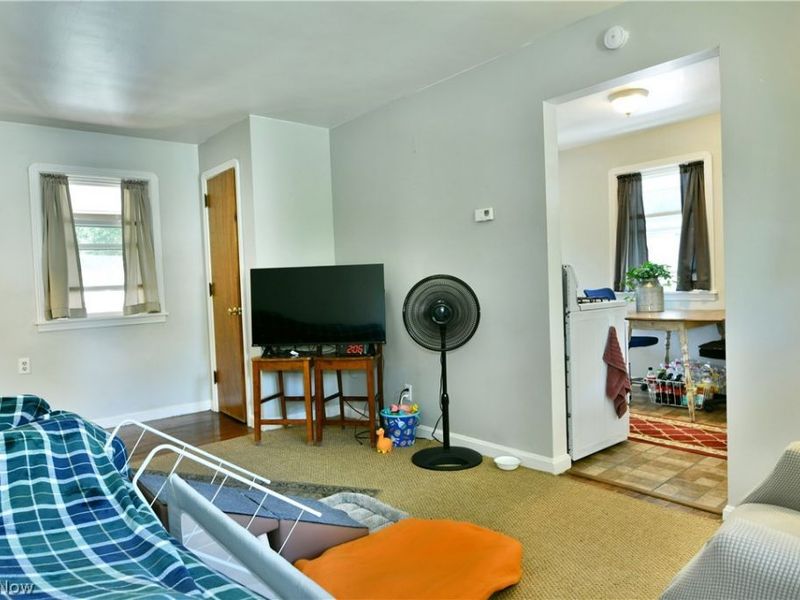 202 Elm Street, Struthers, OH 44471 Photo 8
