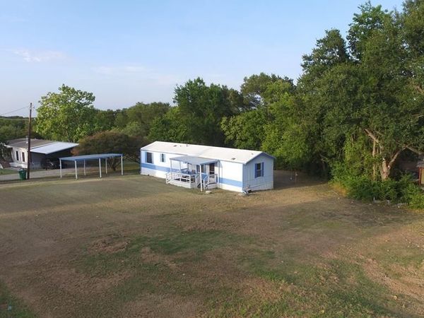 507 Mason Drive , Seven Points, TX 75143