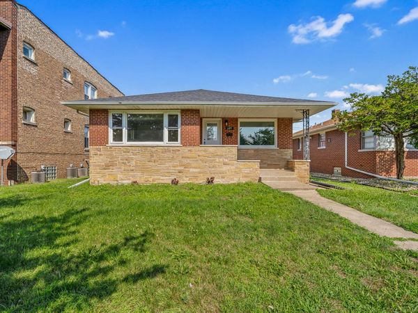 1609 Davis Avenue , Whiting, IN 46394