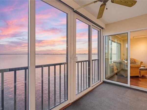 4015 SE 20th PL, Unit 301, CAPE CORAL, FL 33904
