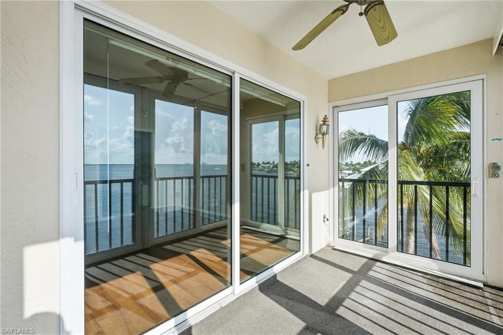 4015 SE 20th Pl, Unit 301, Cape Coral, FL 33904 Photo