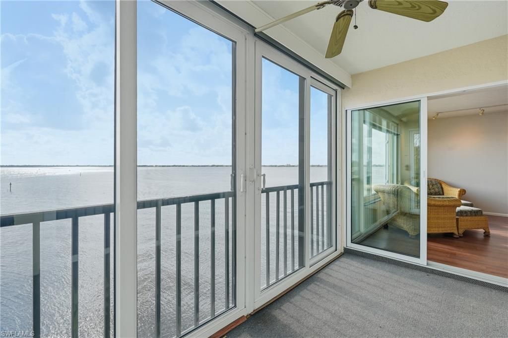 4015 SE 20th Pl, Unit 301, Cape Coral, FL 33904 Photo