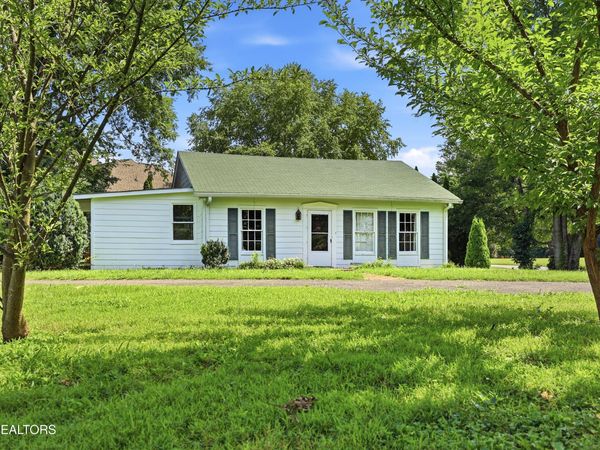 2037 NE Woodchase Close , Cleveland, TN 37311