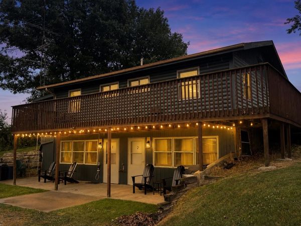 3505 Apple Canyon Road, APPLE RIVER, IL 61001