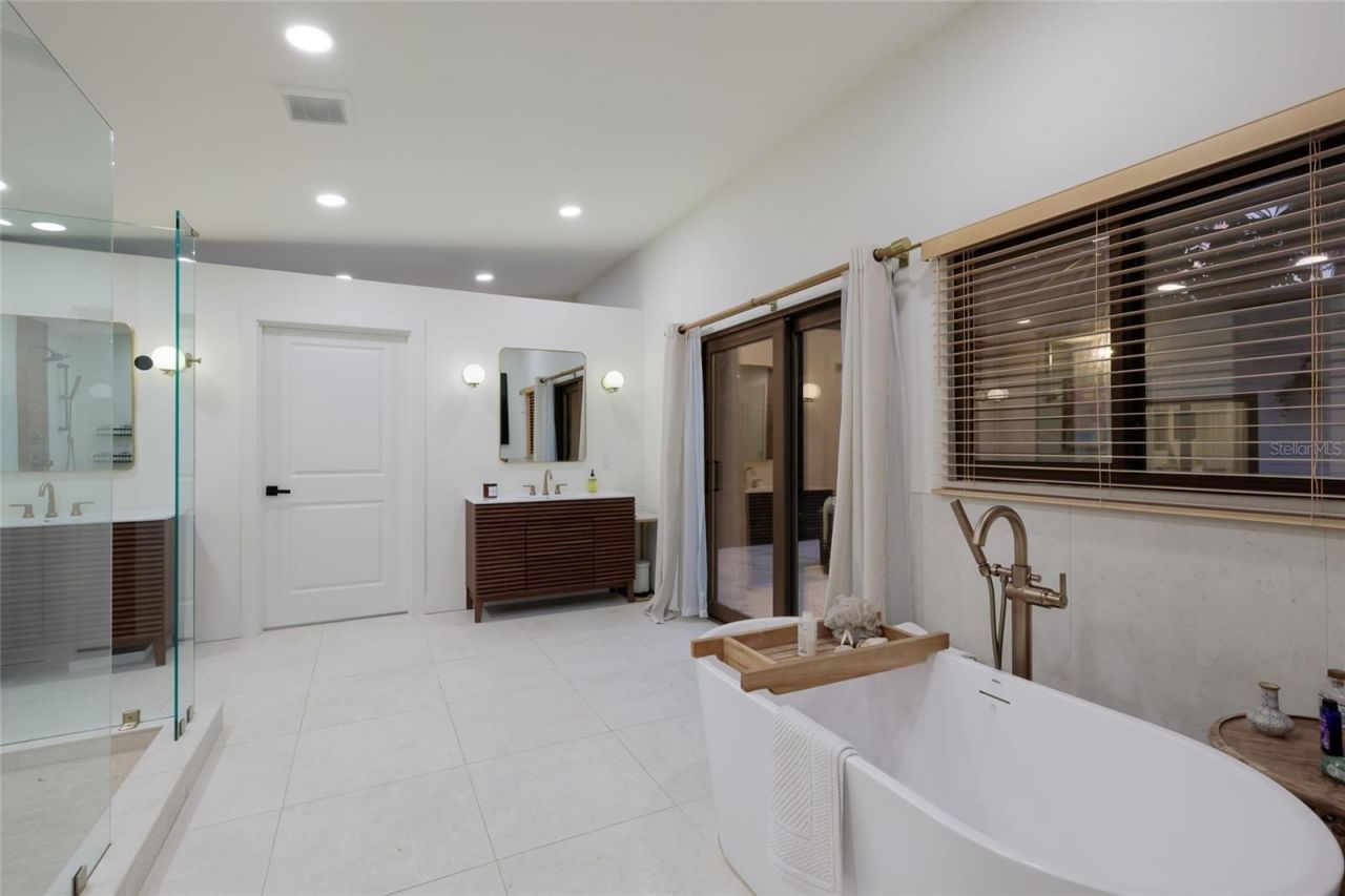 4875 Brywill Circle, Sarasota, FL 34234 Photo