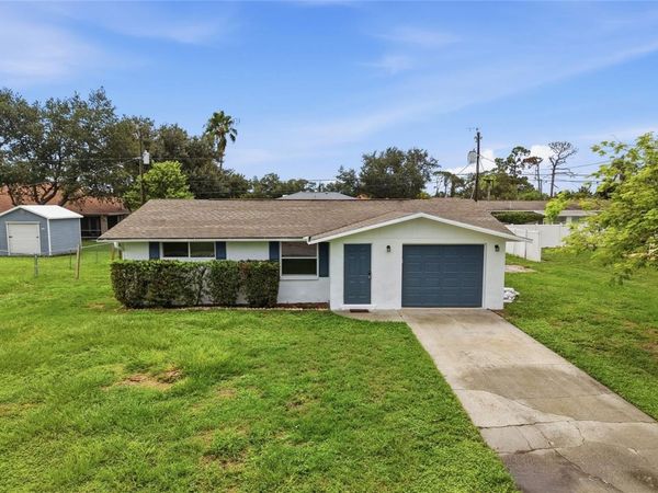 935 EVEREST ROAD , VENICE, FL 34293