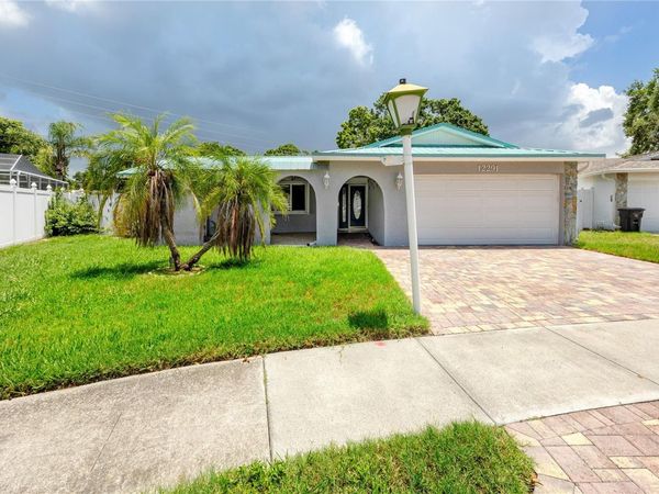 12291 MONARCH CIRCLE , SEMINOLE, FL 33772