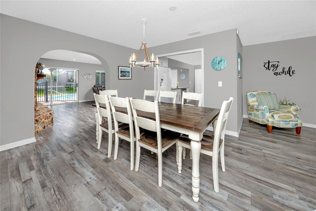 12291 Monarch Circle, Seminole, FL 33772 Photo