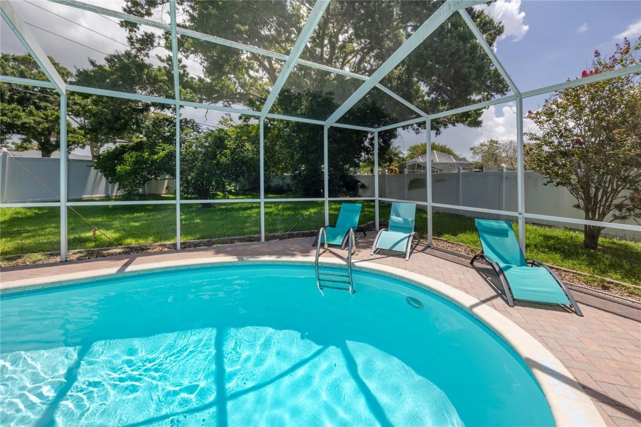 12291 Monarch Circle, Seminole, FL 33772 Photo