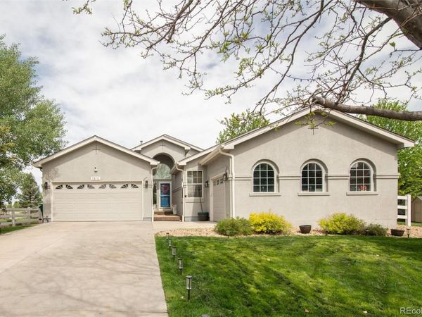 1510 S De Gaulle Circle , Aurora, CO 80018