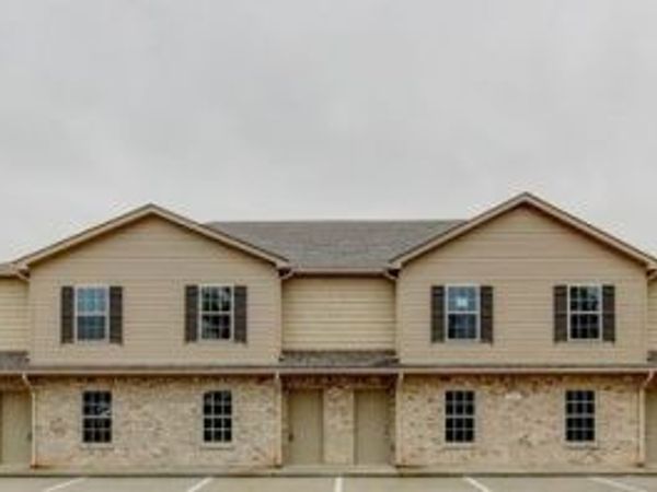 250 Fairview Lane, Unit B, Clarksville, TN 37040