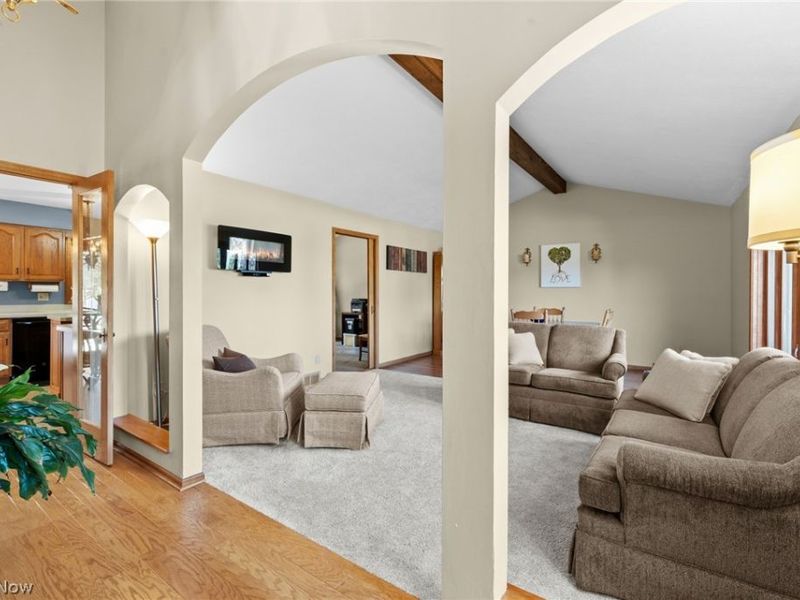 7288 Rita Drive , Independence, OH 44131 Photo 10