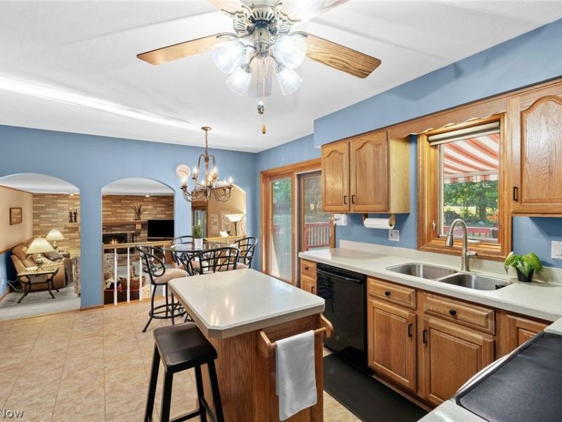 7288 Rita Drive , Independence, OH 44131 Photo 18