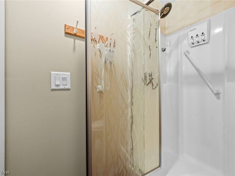 7288 Rita Drive , Independence, OH 44131 Photo 24
