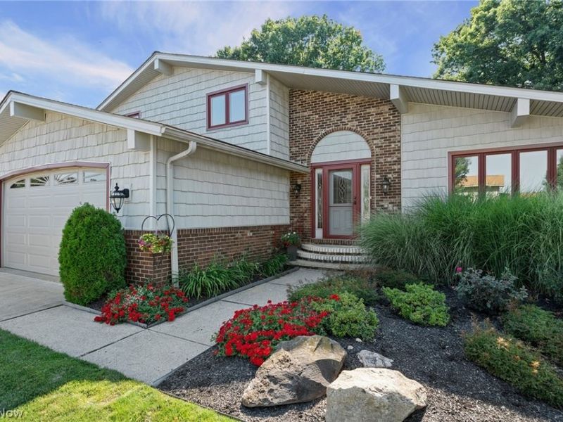 7288 Rita Drive , Independence, OH 44131 Photo 7