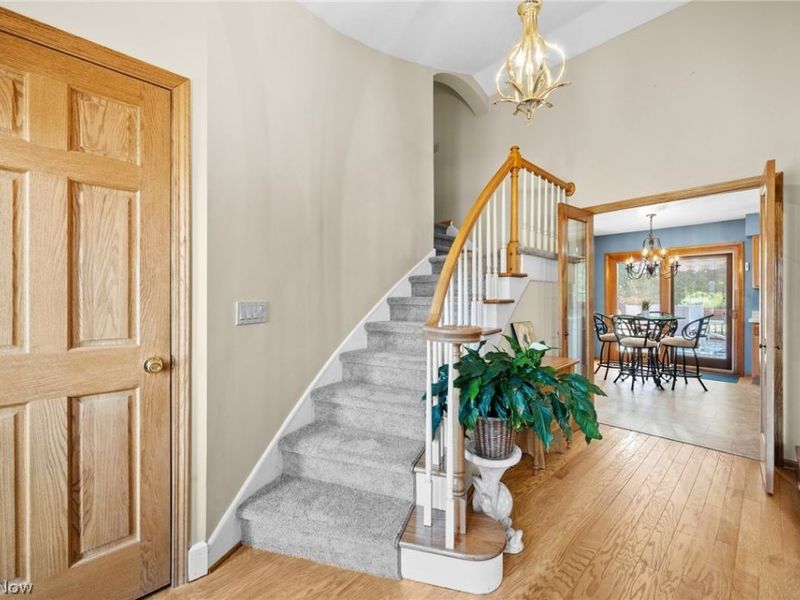 7288 Rita Drive , Independence, OH 44131 Photo 9