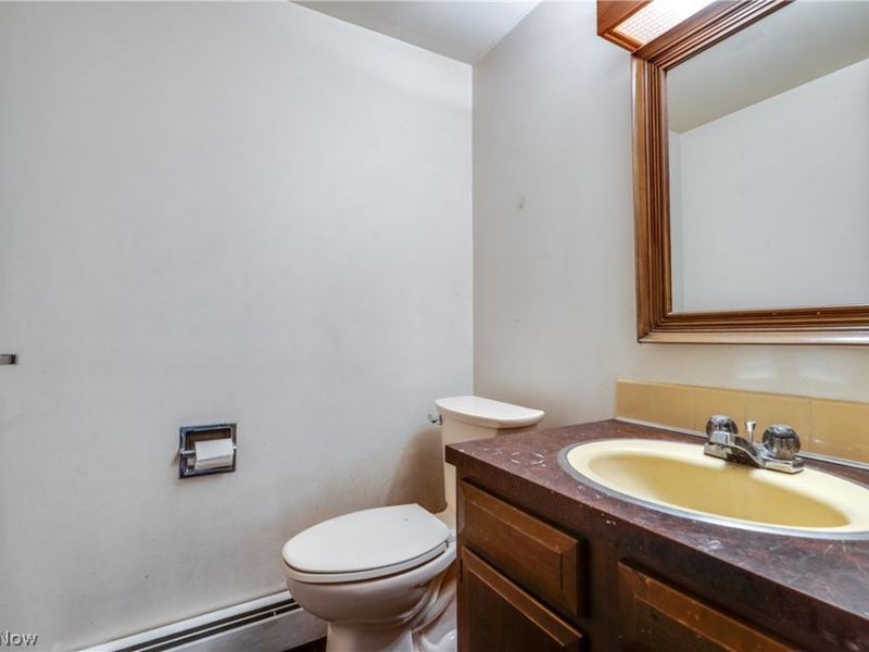 1512 Tiffany Circle, Akron, OH 44313 Photo 35