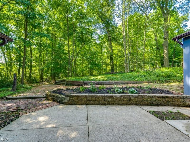 1512 Tiffany Circle, Akron, OH 44313 Photo 39