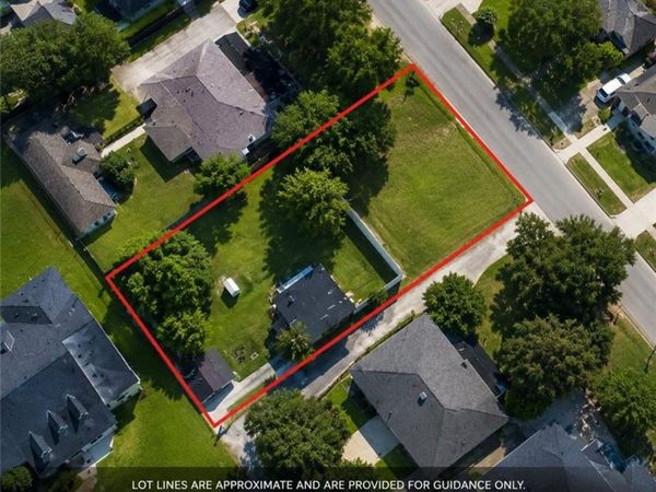 ROBICHAUX Drive , LaPlace, LA 70068