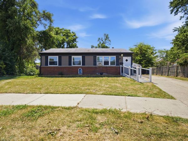 1360 Woodglen Avenue, Ypsilanti, MI 48198