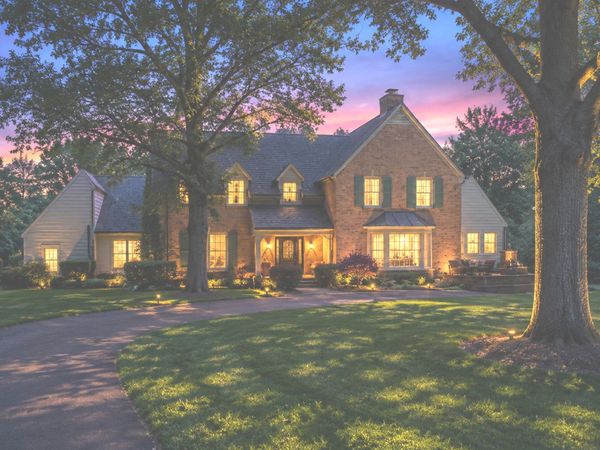 1986 Camphill Circle , Inverness, IL 60067
