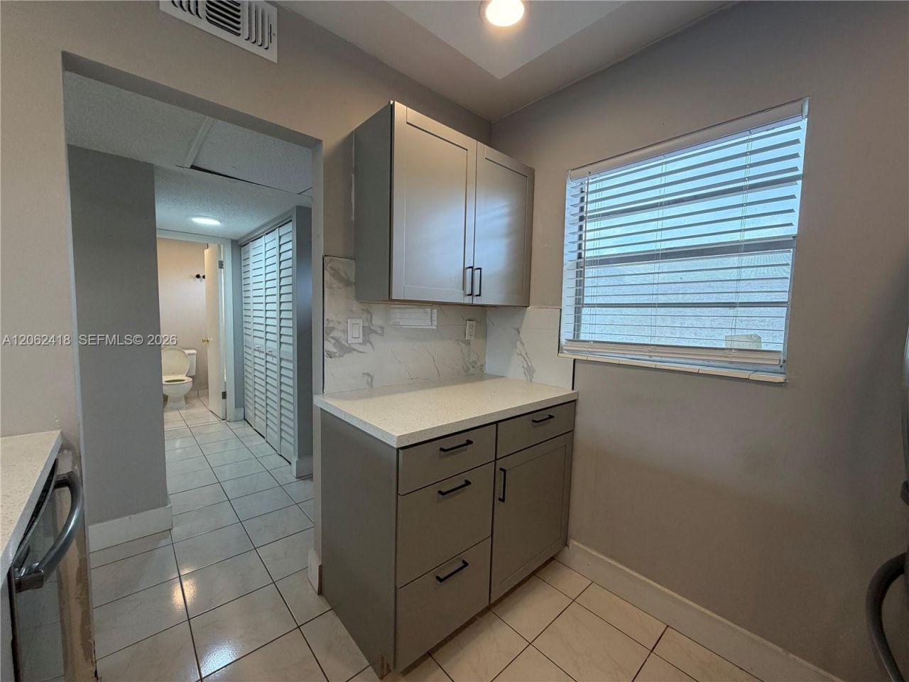 5071 W Oakland Park Blvd , Unit 205, Lauderdale Lakes, FL 33313 Photo
