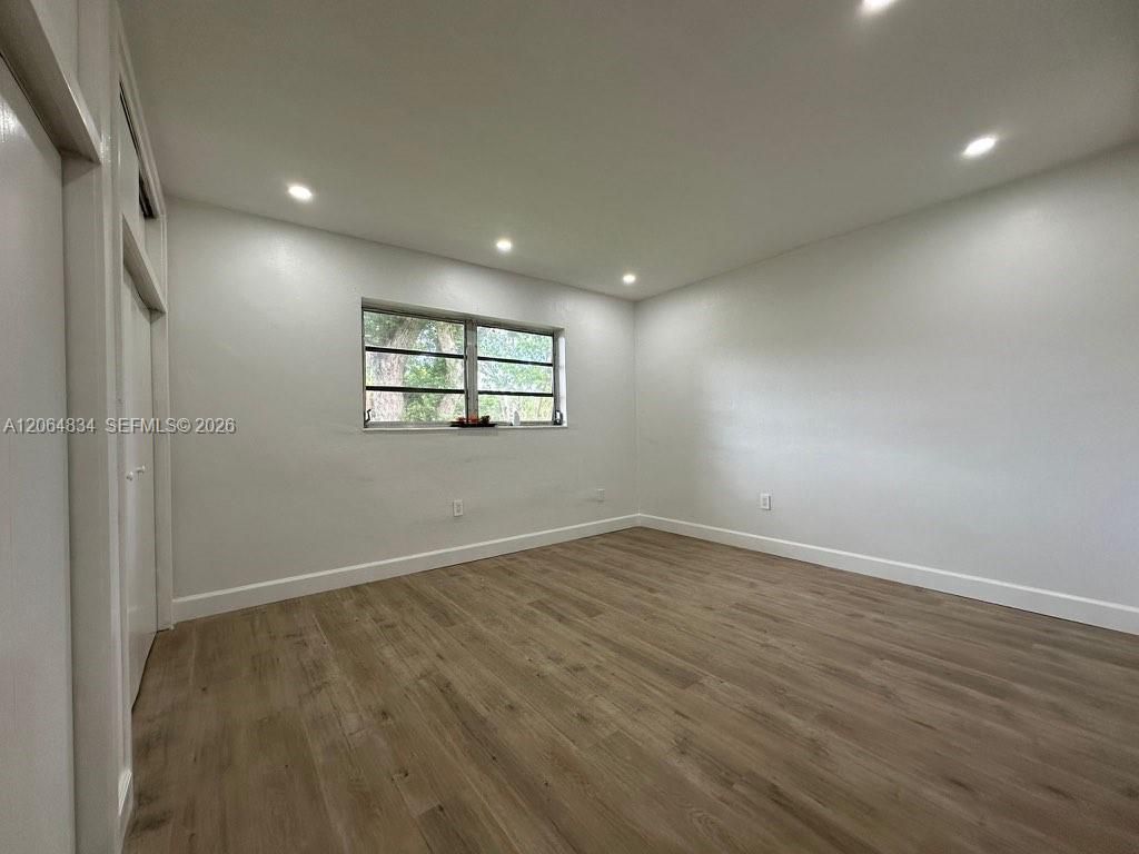 7610 SW 82nd St , Unit J208, Miami, FL 33143 Photo