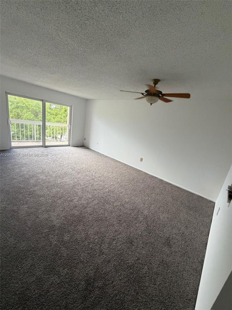 7850 Camino Real, Unit O-401, Miami, FL 33143 Photo