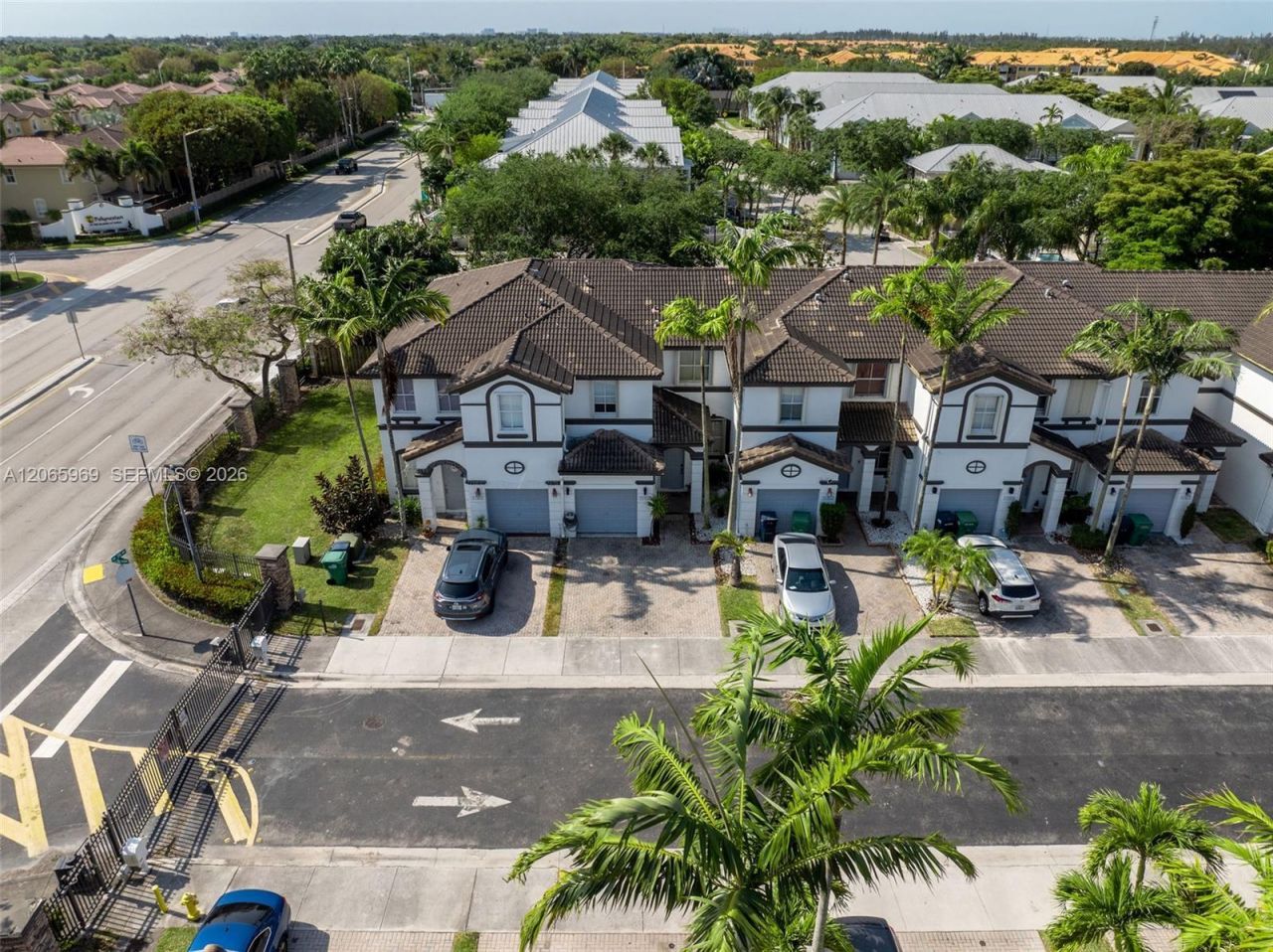 11406 NW 76th Ter, Unit 11406, Doral, FL 33178 Photo