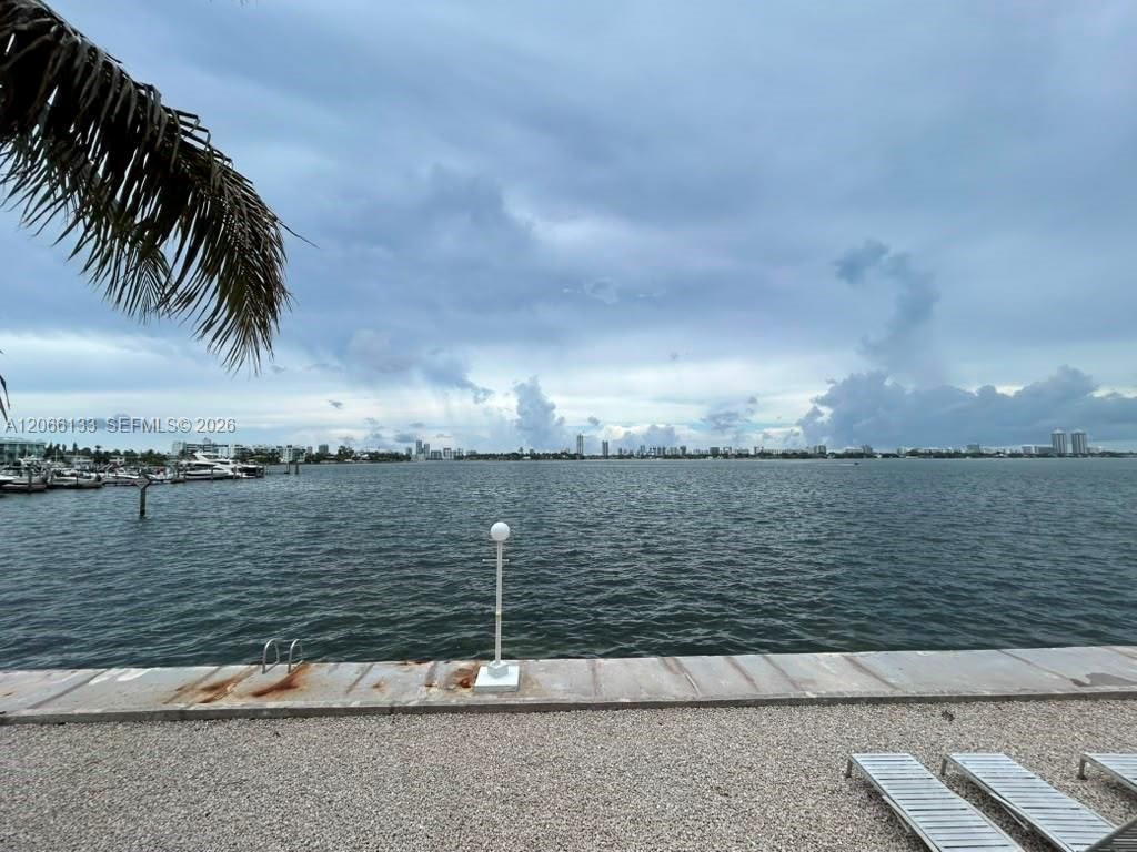 7545 E Treasure Dr, Unit 1B, North Bay Village, FL 33141 Photo