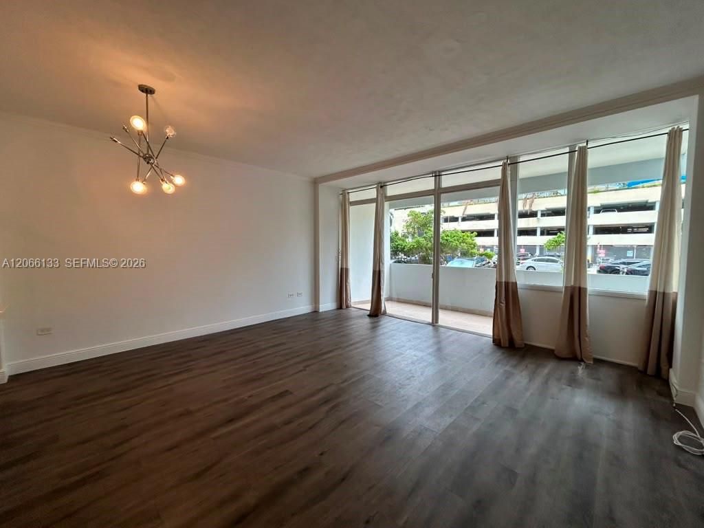 7545 E Treasure Dr, Unit 1B, North Bay Village, FL 33141 Photo