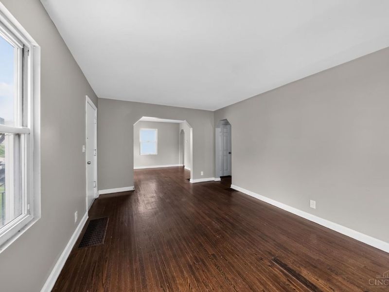 1911 Ashbrook Drive, Cincinnati, OH 45238 Photo 15