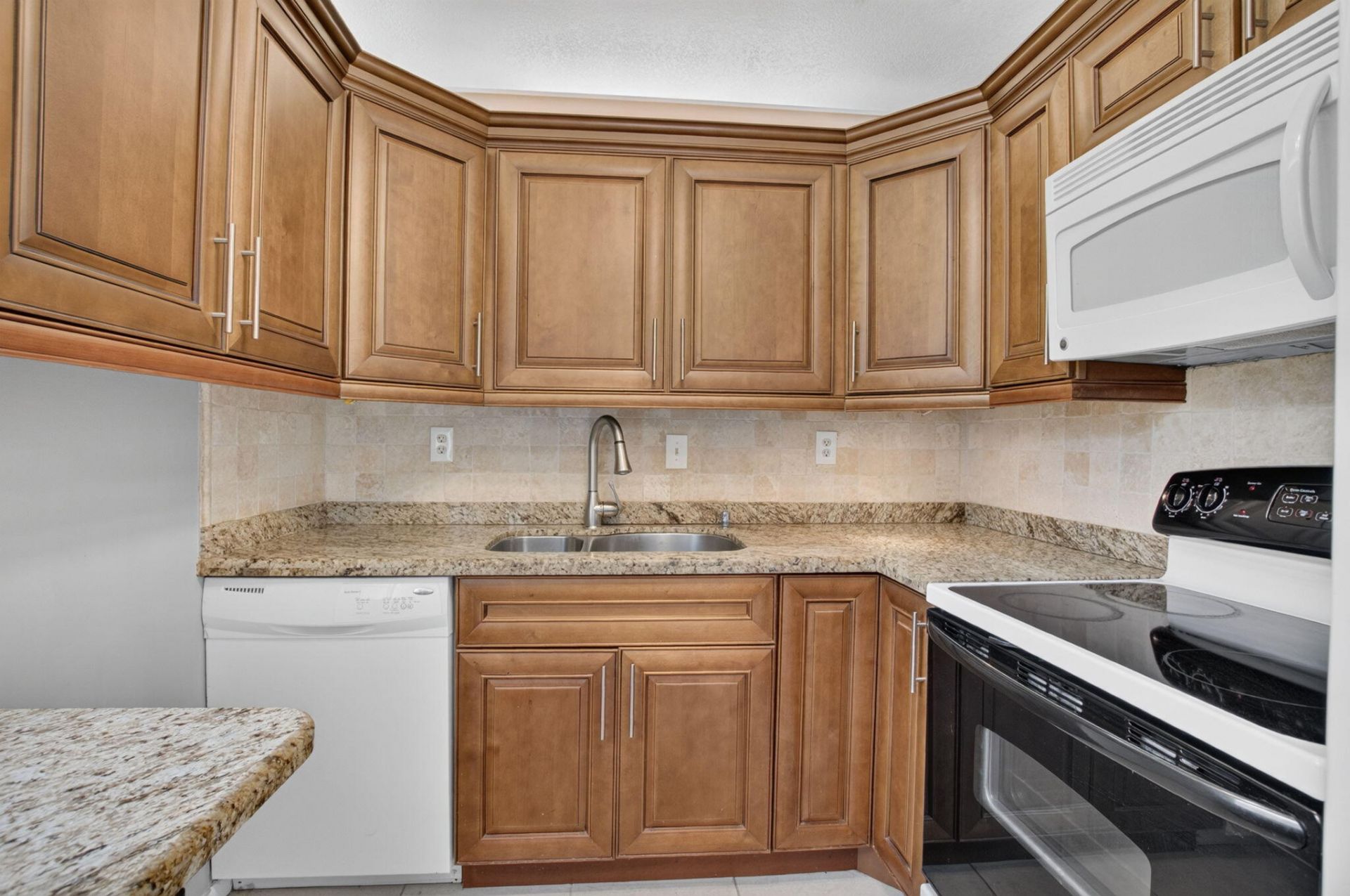 701 Burgundy O, Delray Beach, FL 33484 Photo