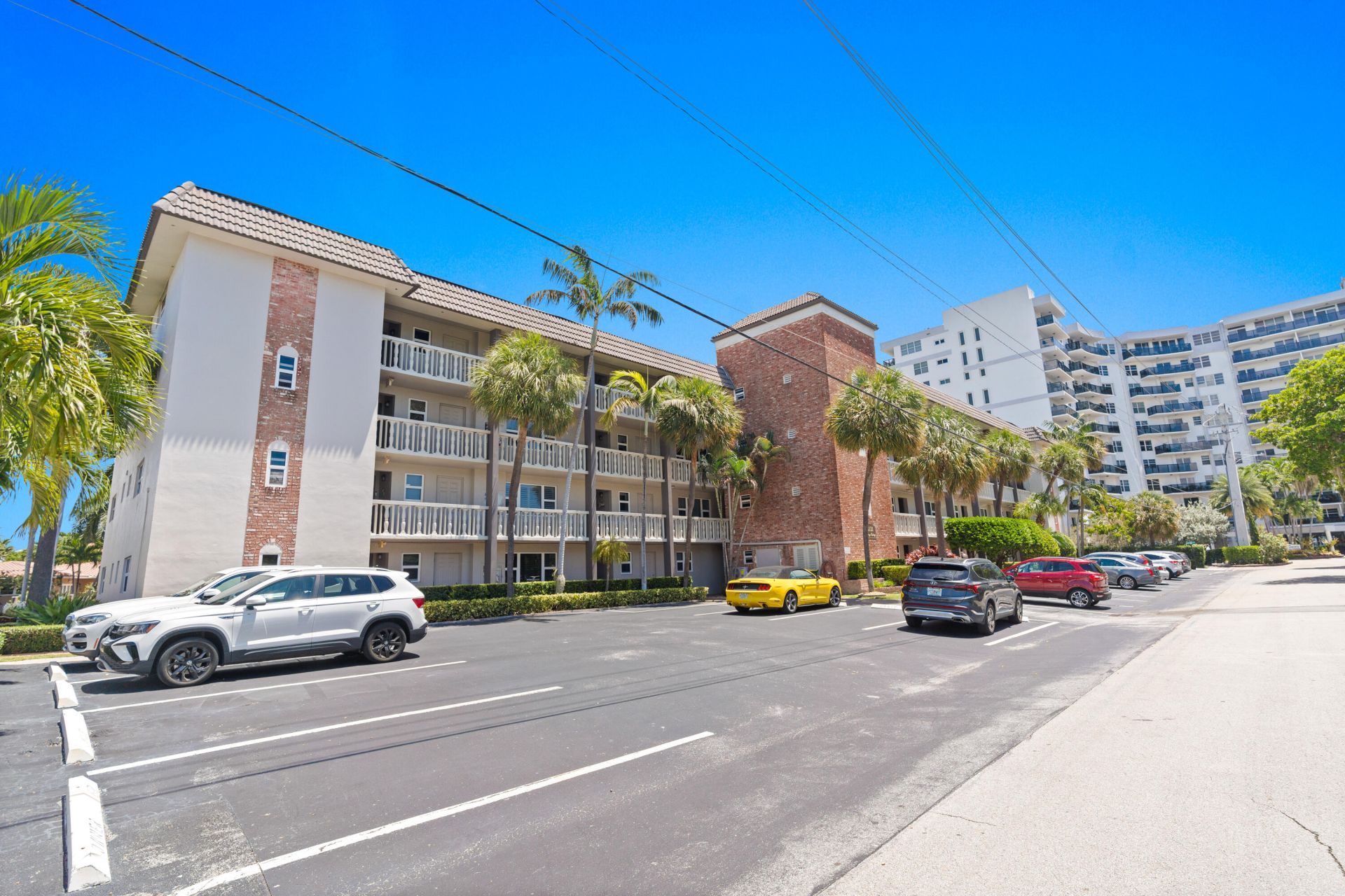 3121 NE 51st Street, Unit 204E, Fort Lauderdale, FL 33308 Photo
