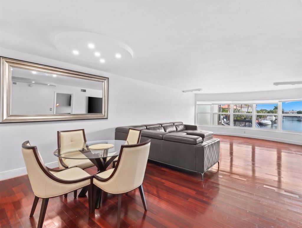 3121 NE 51st Street, Unit 204E, Fort Lauderdale, FL 33308 Photo