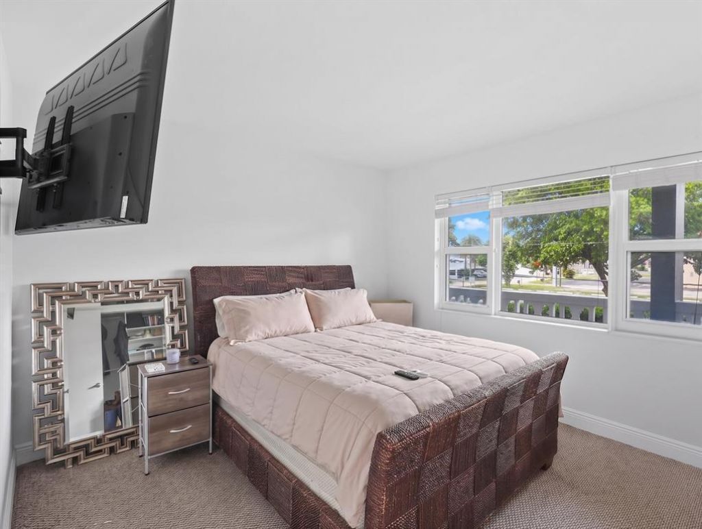 3121 NE 51st Street, Unit 204E, Fort Lauderdale, FL 33308 Photo