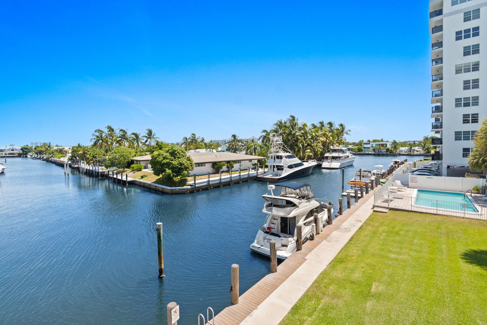 3121 NE 51st Street, Unit 204E, Fort Lauderdale, FL 33308 Photo