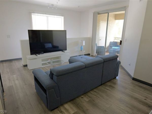 7163 S Durango Drive, Unit 201, Las Vegas, NV 89113